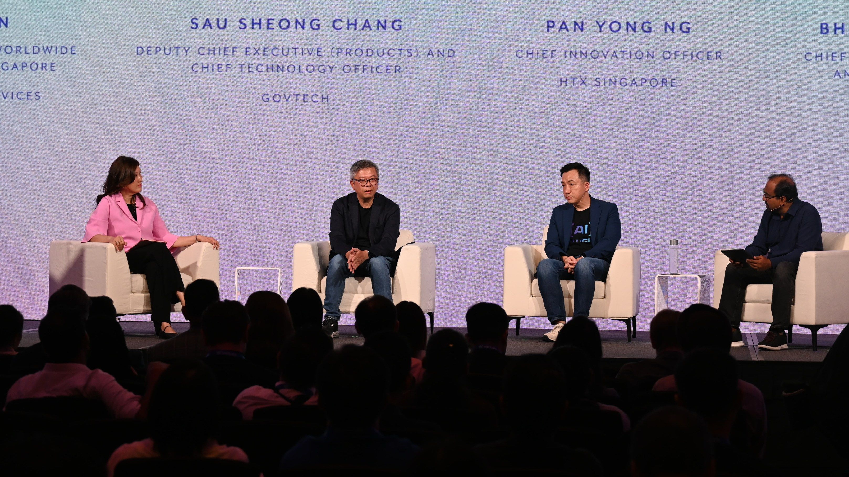 Leaders must cultivate risk and familiarity to unlock the AI imperative  c.jpg